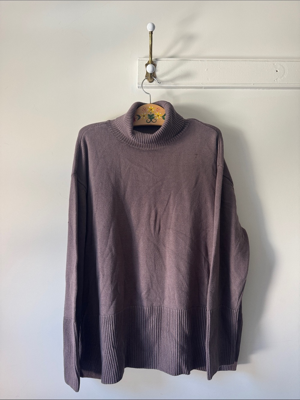 100% Cotton GAP Turtleneck Sweater in Mauve